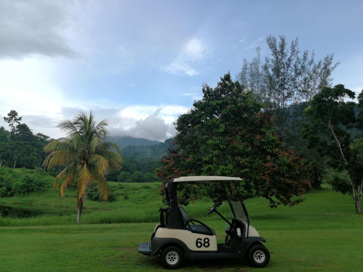 Fuxi Fruit Garden Villa Langkawi 富囍休闲度假水果园别墅兰卡威 Kuah Exterior photo
